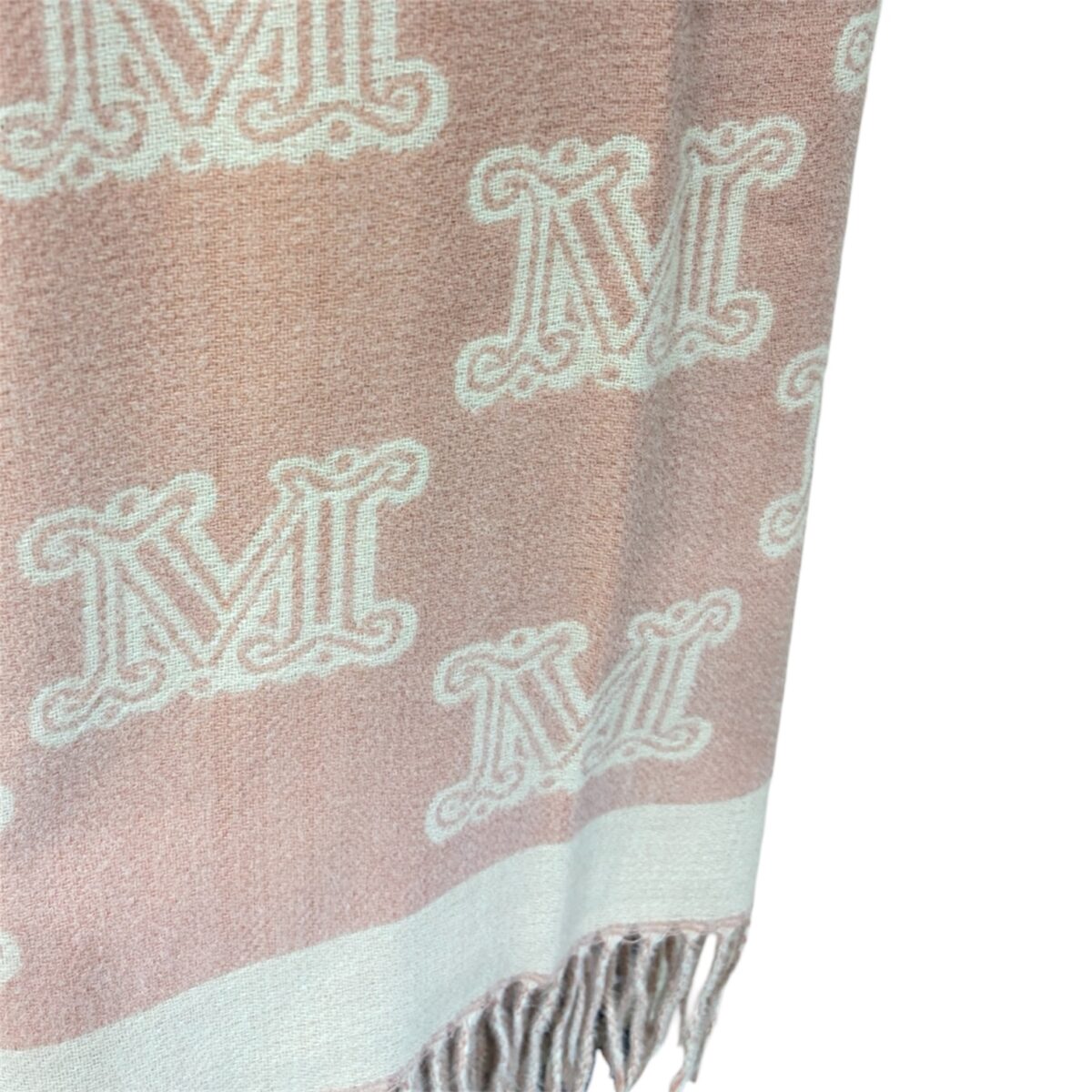 Photoroom_20251118_152817